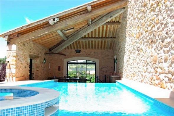 Last Minute Special Offer South of France Holiday Villa with private pool